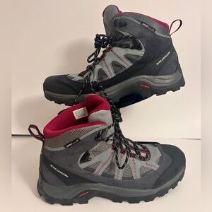 Salomon LTR GTX women's hiking boots Size 10.5